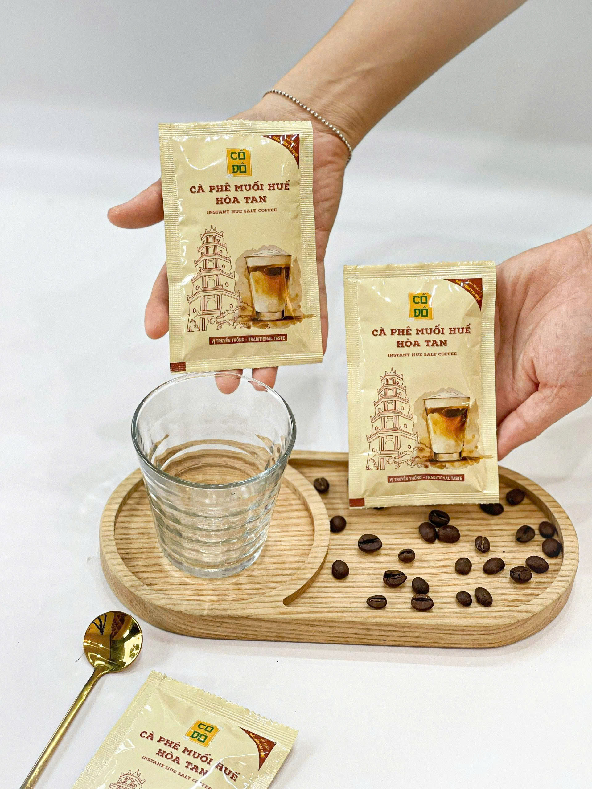 [MUA 1 DÂY TẶNG 1 GÓI] Dây 10 Gói Cà Phê Muối Huế Hòa Tan (10 gói x 18g)
